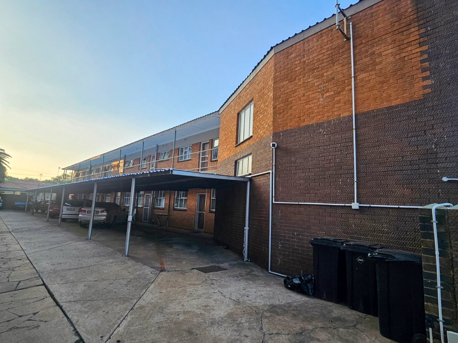 1 Bedroom Property for Sale in Potchefstroom North West